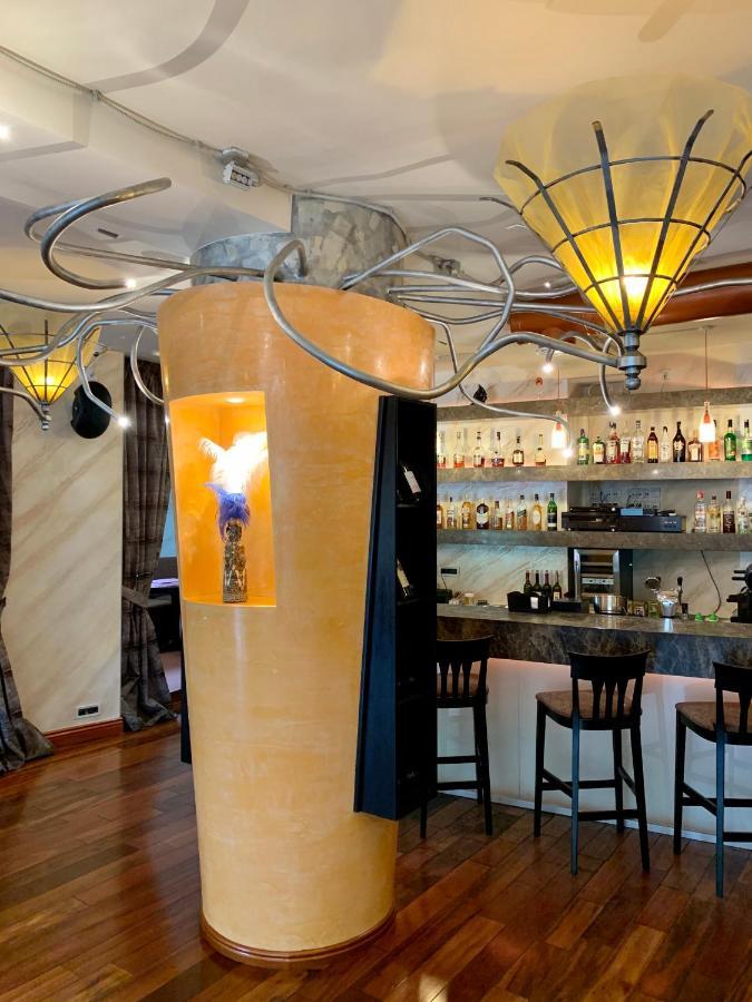 Uliss Hotell Odessa Exteriör bild